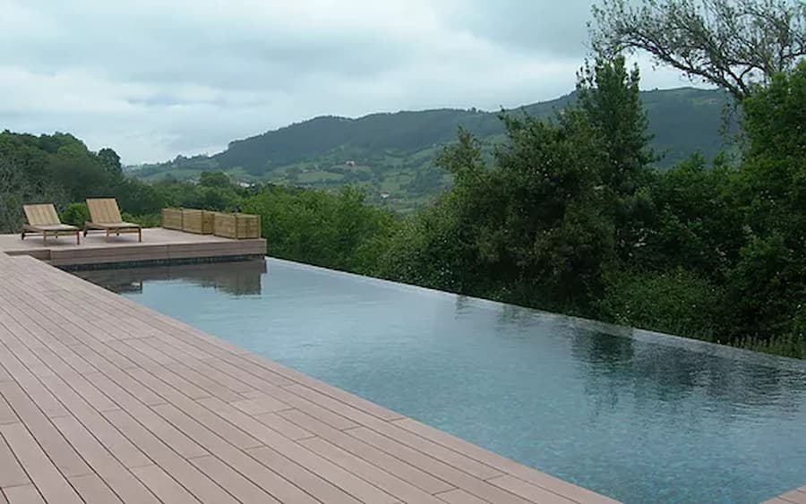 Imagen de Piscina Infinita 1